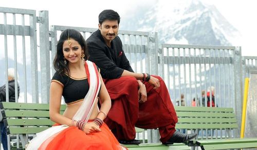 Gopichand and Rakul Preet Singh in Loukyam (2014)