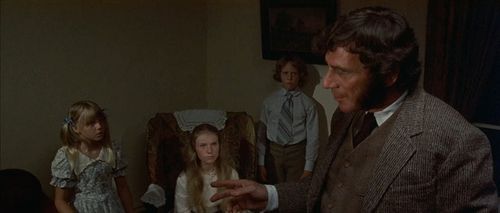 Jodie Foster, Susan Joyce, Noah Keen, and Joshua Hill Lewis in Tom Sawyer (1973)