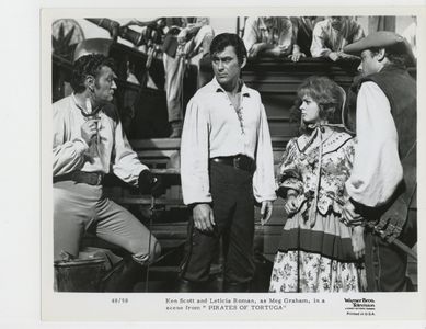 Letícia Román and Ken Scott in Pirates of Tortuga (1961)