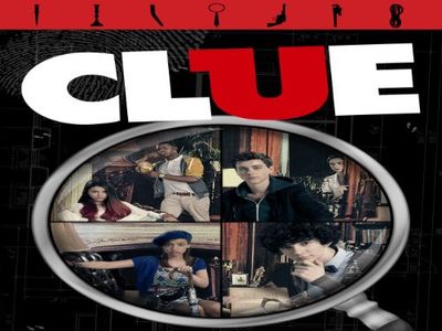 Zach Mills, Sterling Beaumon, Ana Golja, Kyndall, Stephan James, and Sarah Desjardins in Clue (2011)