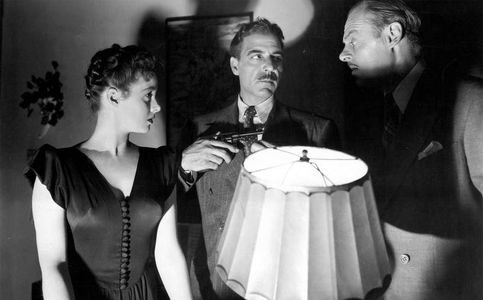 Susan Hayward, Joseph Calleia, and Jerome Cowan in Deadline at Dawn (1946)