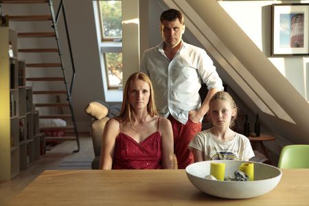 Sten Jacobs, Anna Altmann, and Nina Splettstößer in The Summer House (2014)