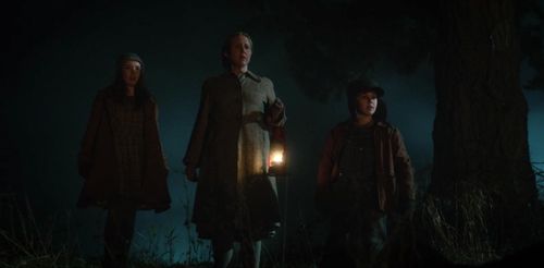 Brooke Smith, Kiefer O'Reilly, and Beatrice Kitsos in Project Blue Book (2019)