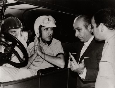 Juan Manuel Fangio, Héctor Pellegrini, Jorge Rivera López, and Oscar Viale in Turismo de carretera (1968)