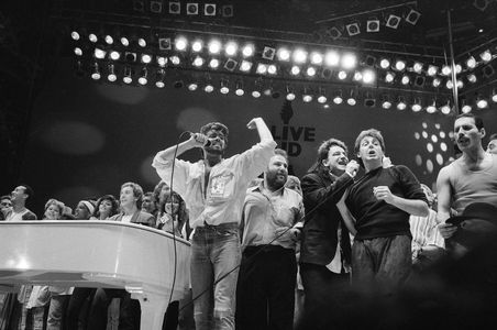 Paul McCartney, Freddie Mercury, Bono, Harvey Goldsmith, and George Michael