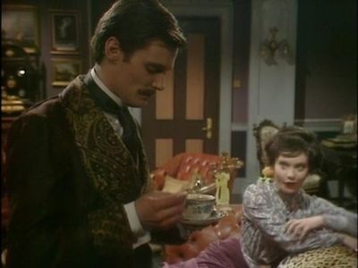 Nicola Pagett and Simon Williams in Upstairs, Downstairs (1971)