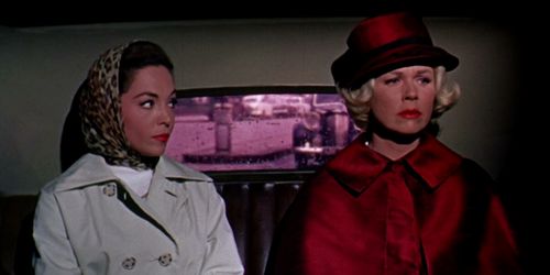 Doris Day and Natasha Parry in Midnight Lace (1960)