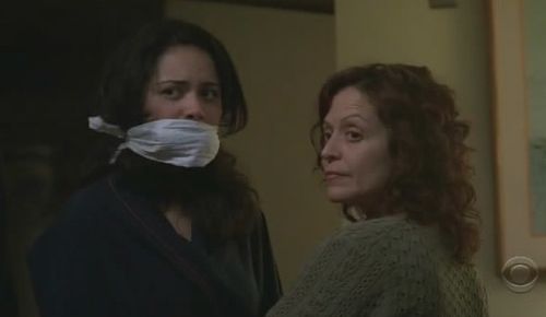Marlene Forte and Alyssa Diaz in The Unit (2006)
