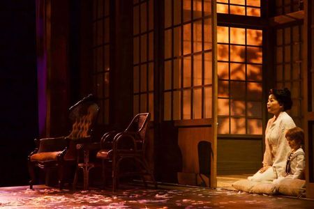 Vera Frederickson and Han Jeehye in Madama Butterfly