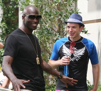 Paul Scheer and Chad Johnson in The League (2009)