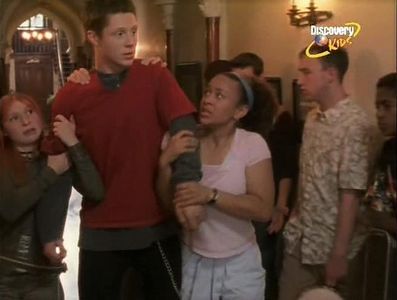 Emma Taylor-Isherwood, Noah Reid, and Shadia Simmons in Strange Days at Blake Holsey High (2002)