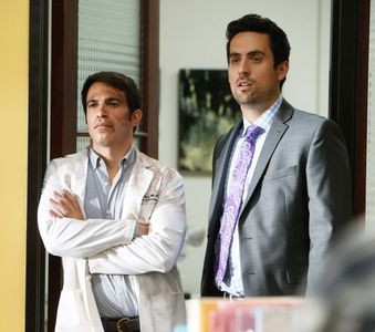 Chris Messina and Ed Weeks in The Mindy Project (2012)