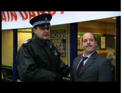 Still Game - award-winning TV comedy series. Someone has head-butted a horse and the local policeman (David Goodall) int
