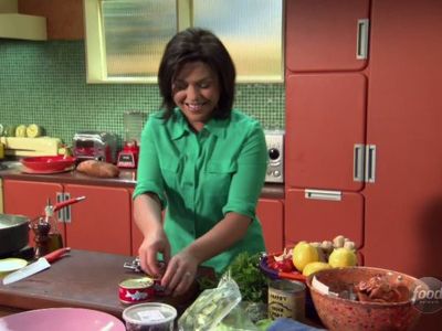 Rachael Ray in Food Network Holidays (2006)