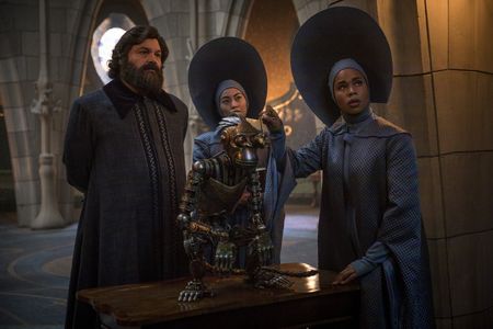 Vincent D'Onofrio, Suan-Li Ong, and Roxy Sternberg in Emerald City (2016)