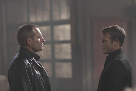 Douglas O'Keeffe and Mark Valley in Human Target (2010)