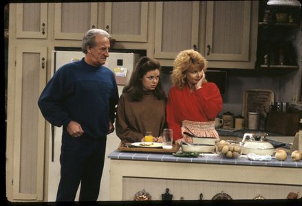 Ilene Graff, Bob Uecker, and Tracy Wells in Mr. Belvedere (1985)