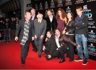Schauspieler und Produzenten auf dem rotem Teppich auf der DAS KIND Premiere in Berlin, Yvonne Maria Schaefer, Dieter Ha