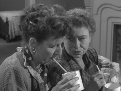 Thelma Ritter and Mary Wickes in Alfred Hitchcock Presents (1955)
