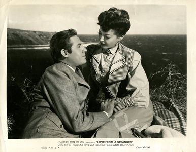 John Hodiak and Sylvia Sidney in Love from a Stranger (1947)