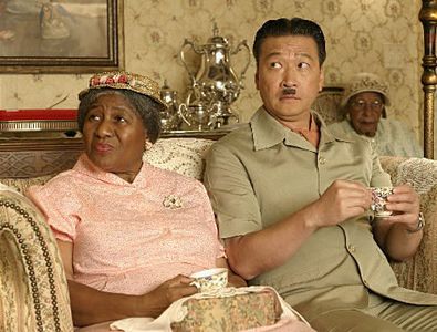 Tzi Ma and Irma P. Hall in The Ladykillers (2004)