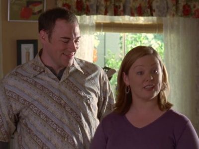 Jackson Douglas and Melissa McCarthy in Gilmore Girls (2000)