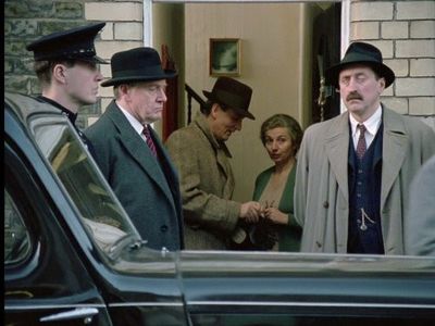 Kate Binchy, Hugh Fraser, and Philip Jackson in Poirot (1989)