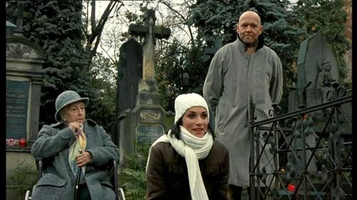 Marek Vasut, Stella Zázvorková, and Zuzana Kanócz in From Subway with Love (2005)