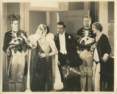 Edmund Burns, Dorothy Cumming, Bebe Daniels, Hale Hamilton, and Charlotte Walker in The Manicure Girl (1925)