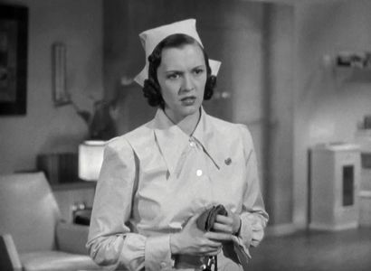 Gale Page in The Amazing Dr. Clitterhouse (1938)