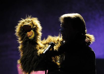 Jay and Darwin onstage during filming.