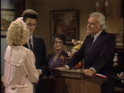 Larry Cox, John Ingle, and Alexandra Powers in Family Ties (1982)