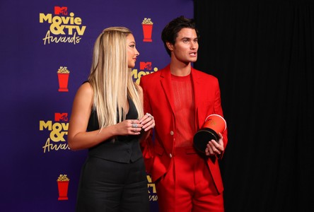 Madelyn Cline and Chase Stokes at an event for 2021 MTV Movie & TV Awards (2021)