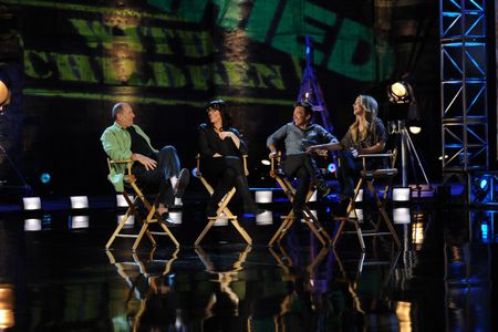 Christina Applegate, David Faustino, Katey Sagal, and Ed O'Neill in FOX 25th Anniversary Special (2012)