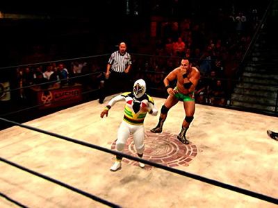 Chavo Guerrero Jr. and Mascarita Sagrada in Lucha Underground (2014)