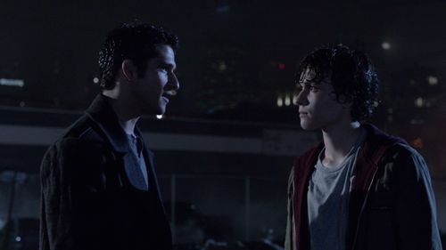 Tyler Posey and Benjamin Wadsworth in Teen Wolf (2017)