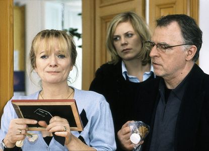 Ulrike Mai, Melanie Marschke, and Andreas Schmidt-Schaller in Leipzig Homicide (2001)