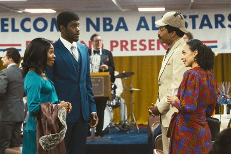 James Lesure, Tamera Tomakili, Quincy Isaiah, and Naomi Walley in Winning Time: The Rise of the Lakers Dynasty (2022)