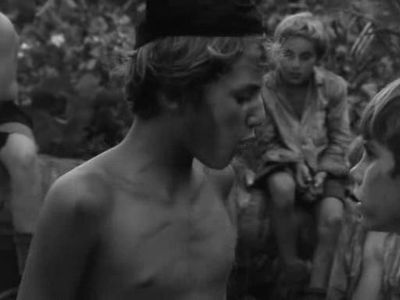 James Aubrey, Tom Chapin, and John Walsh in Lord of the Flies (1963)