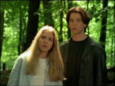Brooke Nevin and Christopher Ralph in Animorphs (1998)