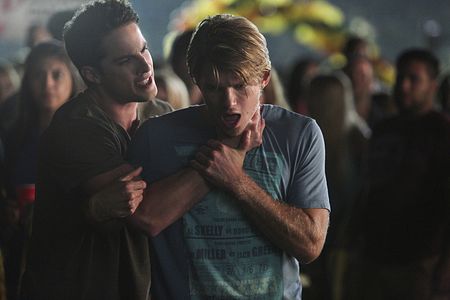 Michael Trevino and Chris Brochu in The Vampire Diaries (2009)