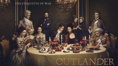 Rosie Day, Caitríona Balfe, Sam Heughan, Lionel Lingelser, Duncan Lacroix, Claire Sermonne, and Andrew Gower in Outlande