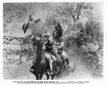 L.Q. Jones and Robert Ryan in The Wild Bunch (1969)