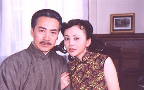 Zhenhai Kou and Lin Wang in Profound Love in Heavy Rain (2001)