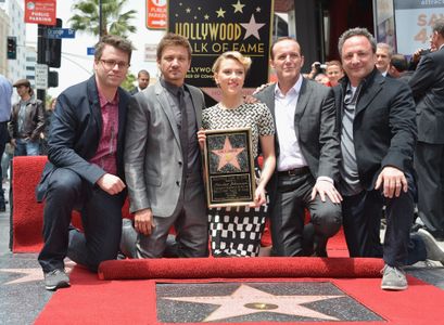 Clark Gregg, Scarlett Johansson, Jeremy Renner, and Jeremy Latcham