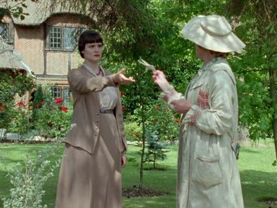 Catherine Russell and Anne Stallybrass in Poirot (1989)