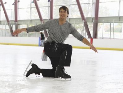 Jonny Moseley in Skating with the Stars (2010)
