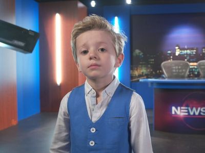 Dexter Sol Ansell in News at Five and a Half