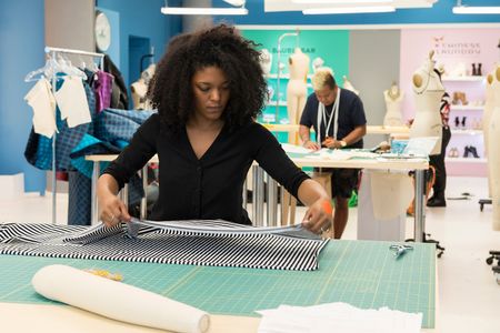 Dom Streater and Kini Zamora in Project Runway All Stars (2012)