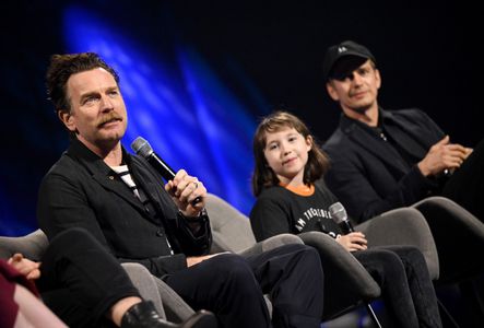 Ewan McGregor, Hayden Christensen, and Vivien Lyra Blair at an event for Obi-Wan Kenobi (2022)
